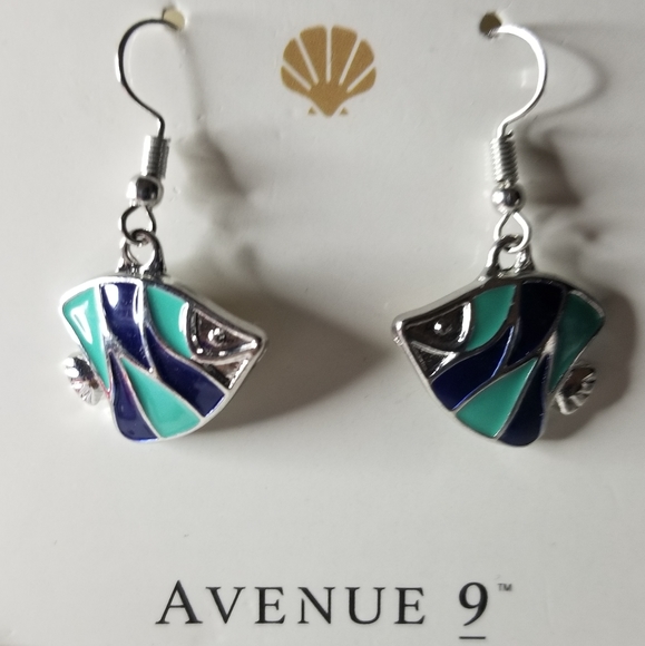 NWT Avenue 9 Sealife "Fish" Earrings - Picture 5 of 5